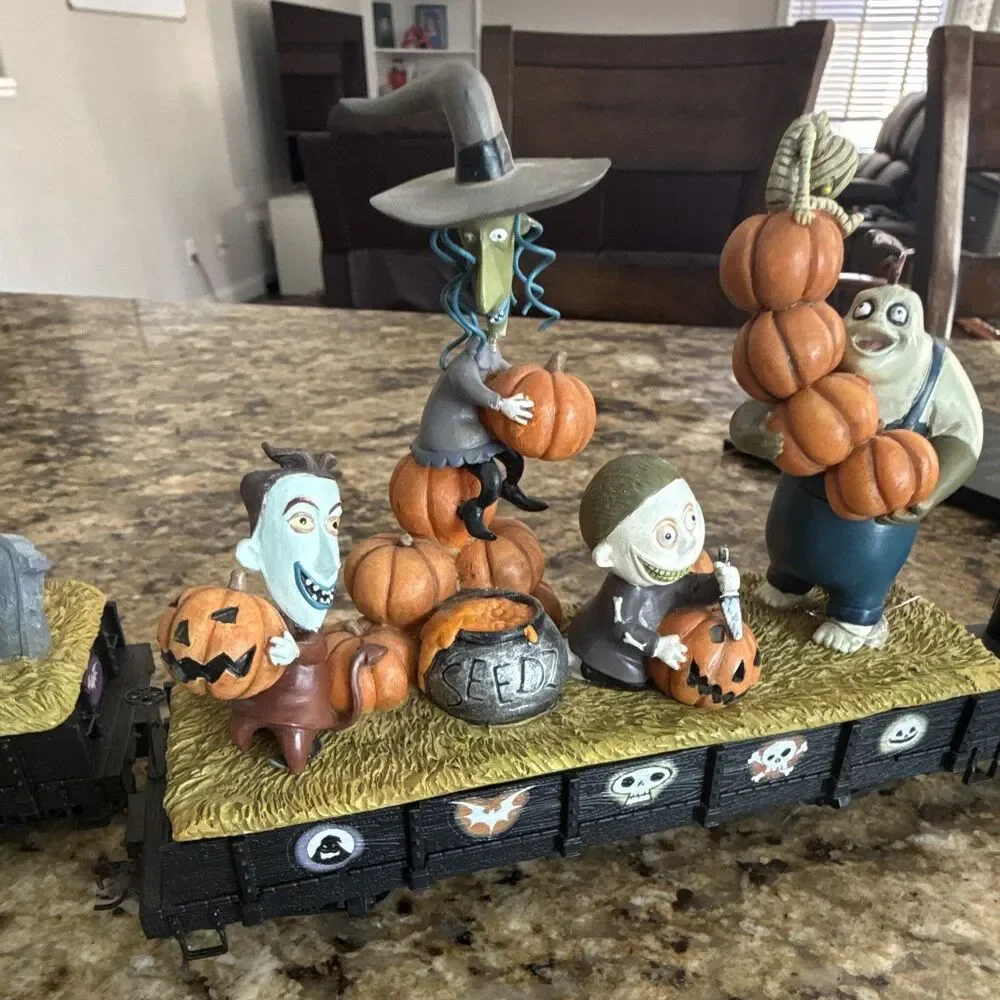 Disney Nightmare Before Christmas G Gauge Nightmare Express Steam Train